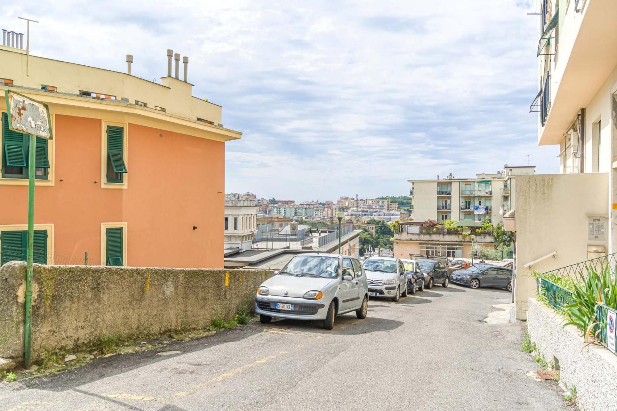 Monik House: Central House With Parking Leilighet Genova Eksteriør bilde